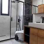 Ada Βίλα Μαρμαρίς